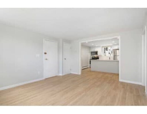 Building Photo - 118 W Emerson St