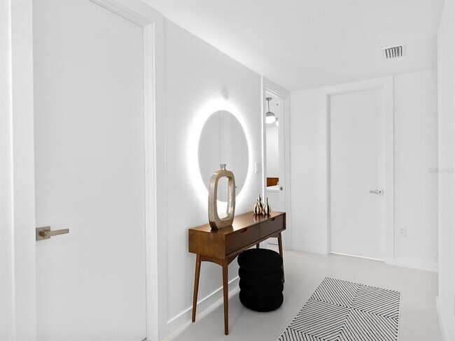 Building Photo - 7647 Sanderling Rd