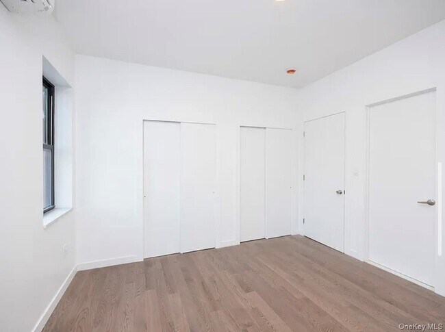 Building Photo - 2506 Hughes Ave