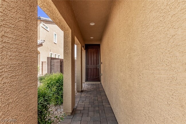 Building Photo - 8902 Bucco Reef Ave