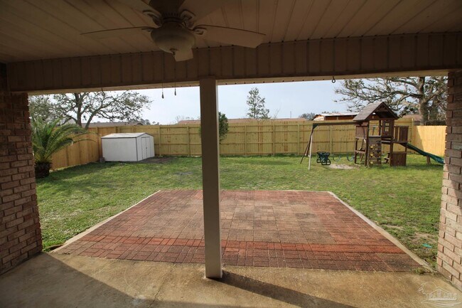 Building Photo - 5027 Terra Lake Cir