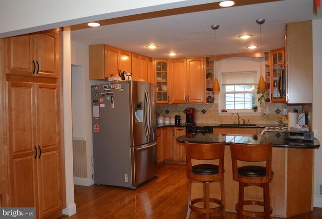 Building Photo - 2 Lopa Ct