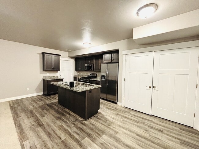 Building Photo - 11528 4055 W