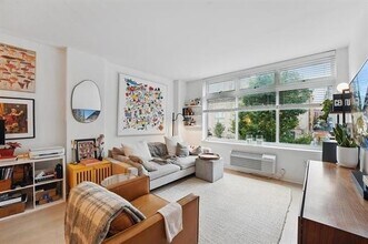 Building Photo - 1400 Hudson St