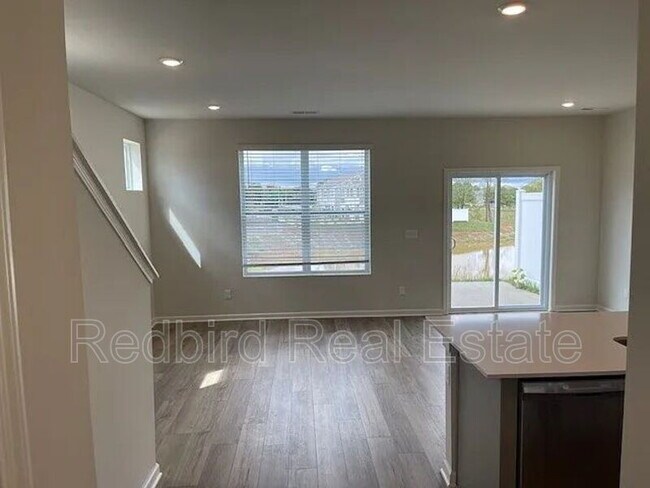 Building Photo - 857 Big Bend Ct