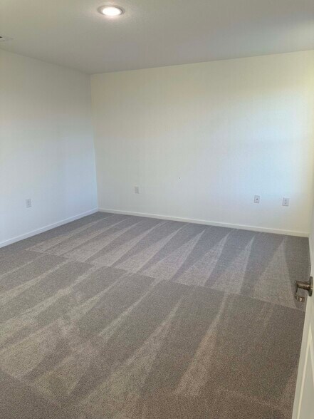 Building Photo - 13223 Faxon Pass