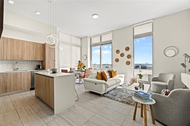Building Photo - 3900 Biscayne Blvd