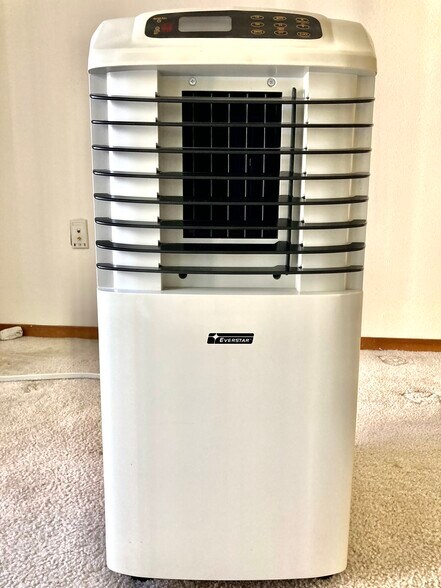 Portable air conditioner - 12334 31st Ave NE