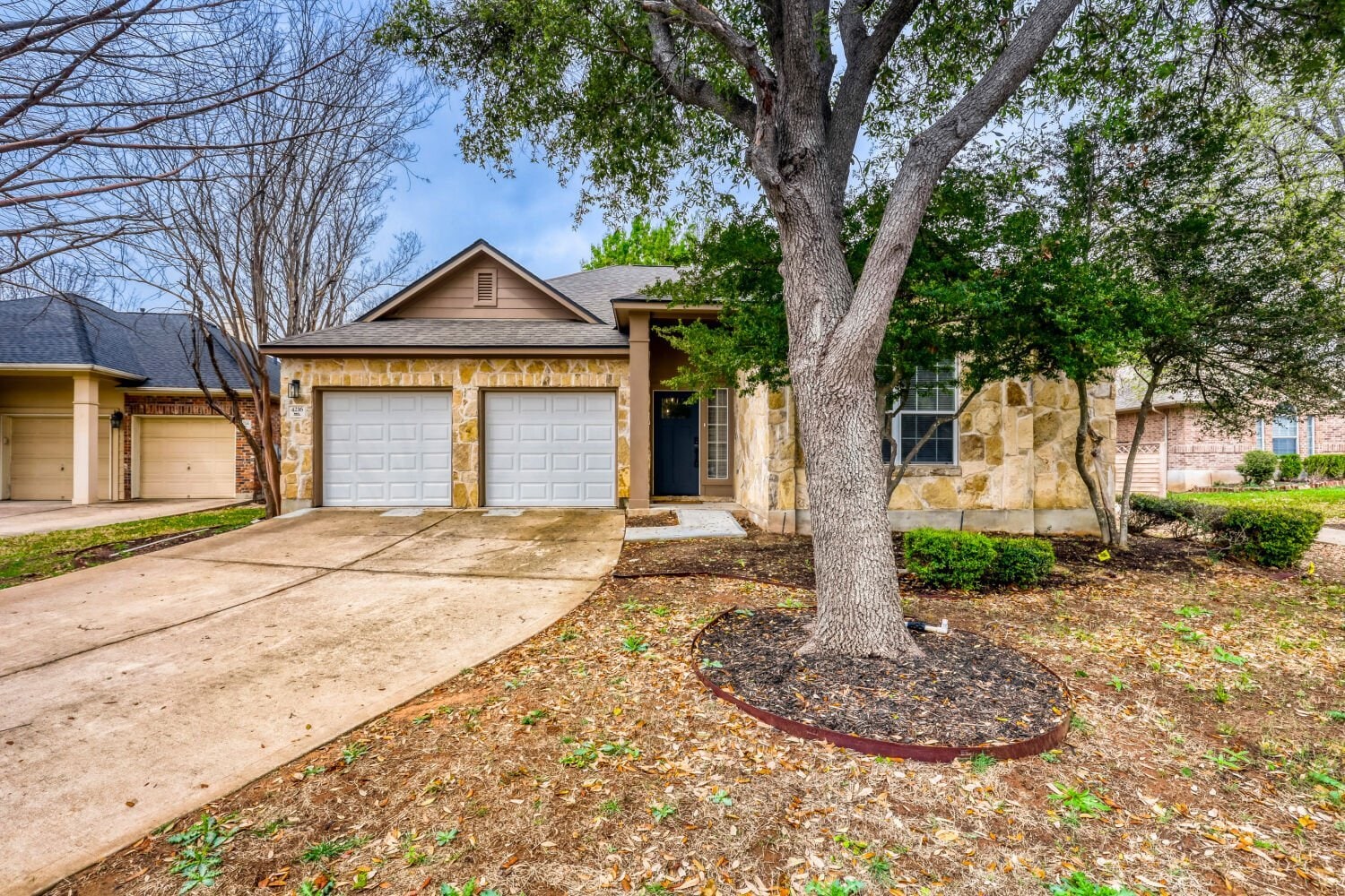 Building Photo - 4216 Flat Stone Ct