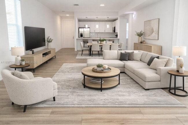 Building Photo - 432 21st St