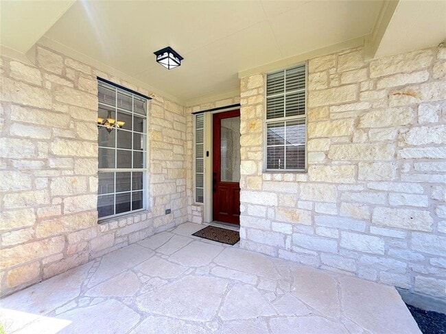 Building Photo - 14936 Thatcher Dr