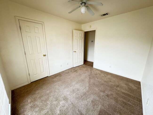 Building Photo - 3411 Warfield Dr