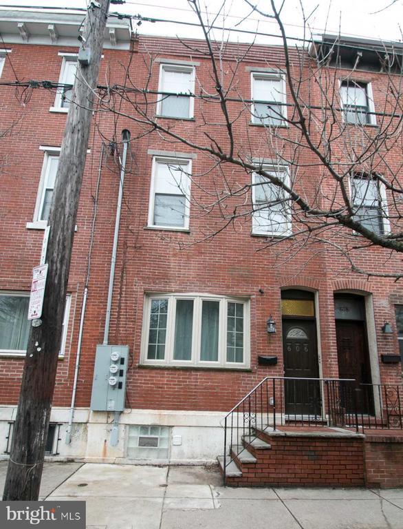 Building Photo - 606 Reed St