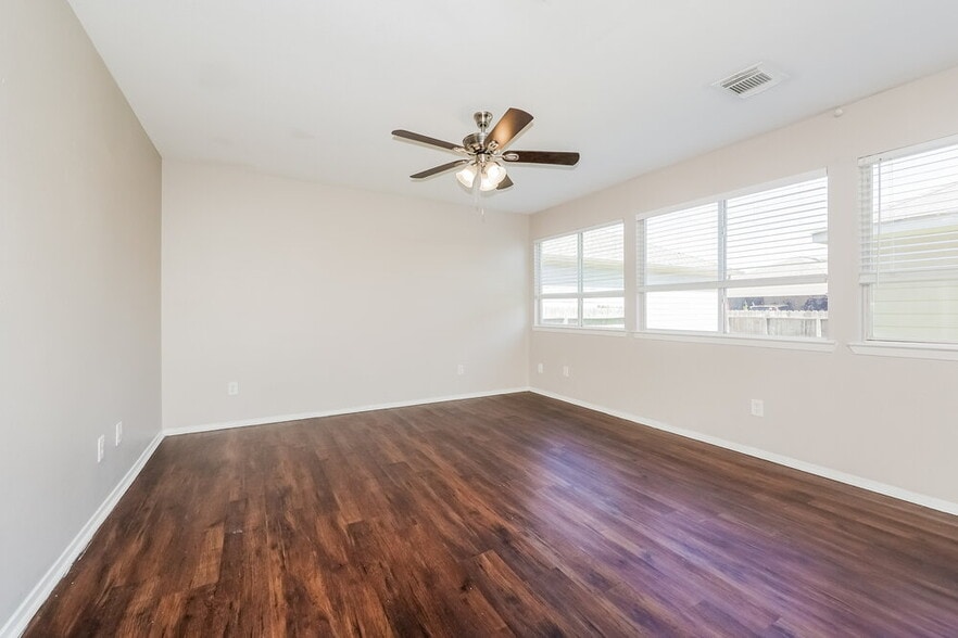 Building Photo - 1043 Verde Trails Dr