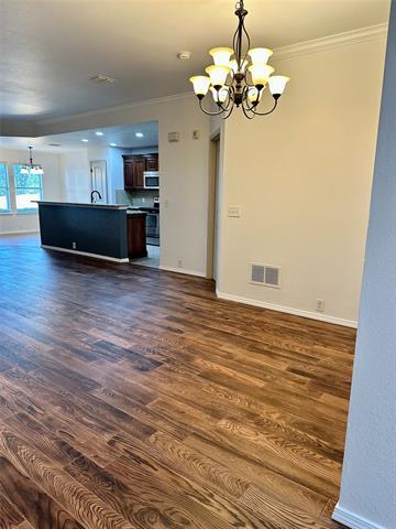 Building Photo - 8110 Toltec Ct