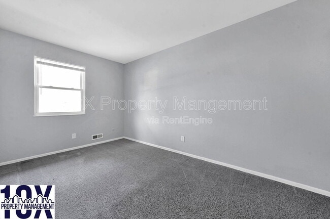 Building Photo - 3071 Rotunda Ct S