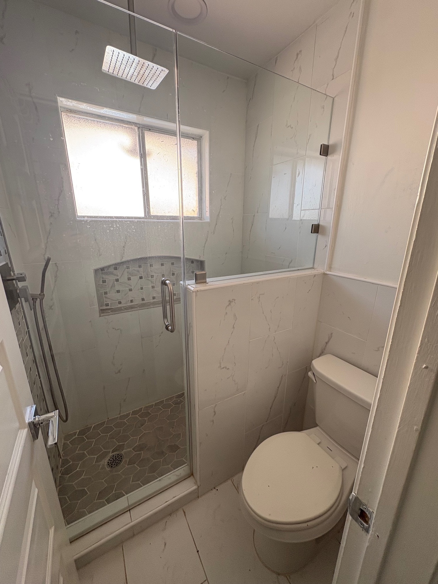 Building Photo - 3723 Westmeadow Dr