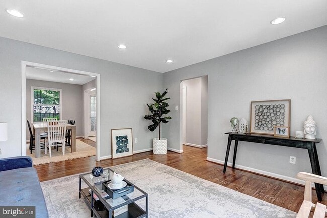 Building Photo - 3302 Webley Ct