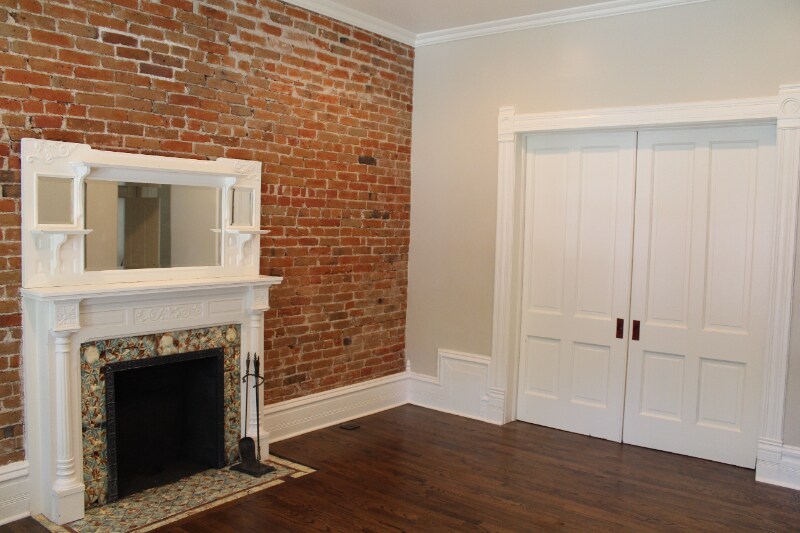 Building Photo - 1547 High St