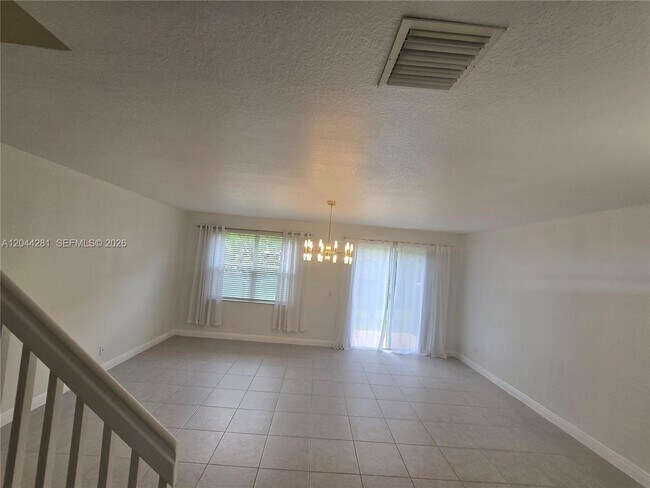 Building Photo - 9738 Darlington Pl