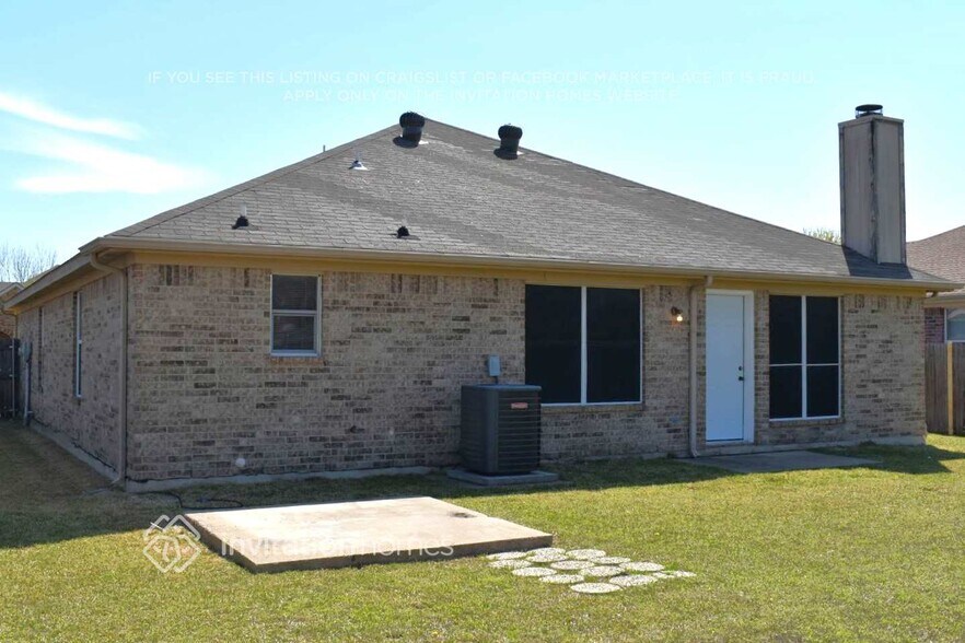 Building Photo - 6902 Evening Shade Ln
