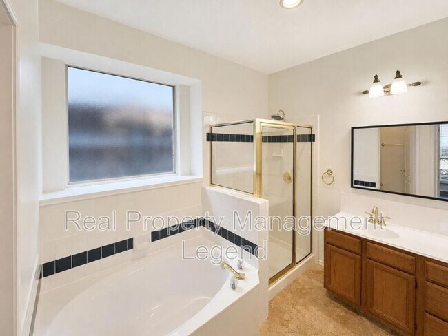 Building Photo - 9518 Prestmont Pl