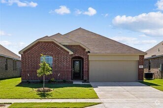 Building Photo - 4905 Woodloch Dr
