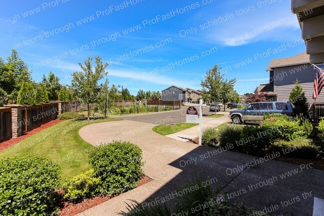 Building Photo - 6300 SE Imagine Way