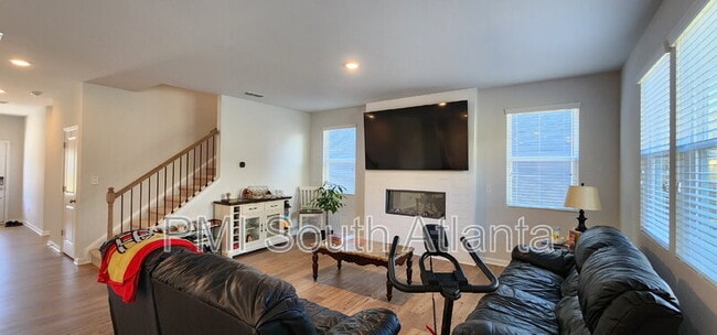 Building Photo - 7124 Timberland Trl