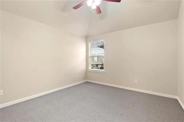 Building Photo - 212 Chester Dr