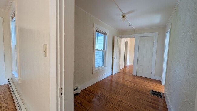 Building Photo - 126 Sullivan St