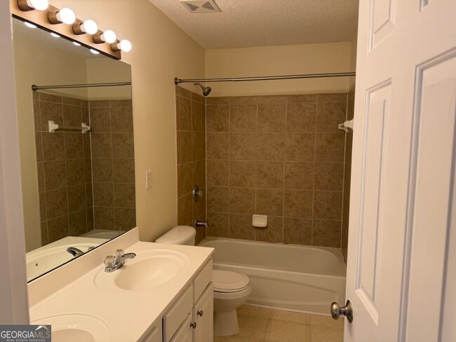 Building Photo - 8910 Ruel Ln