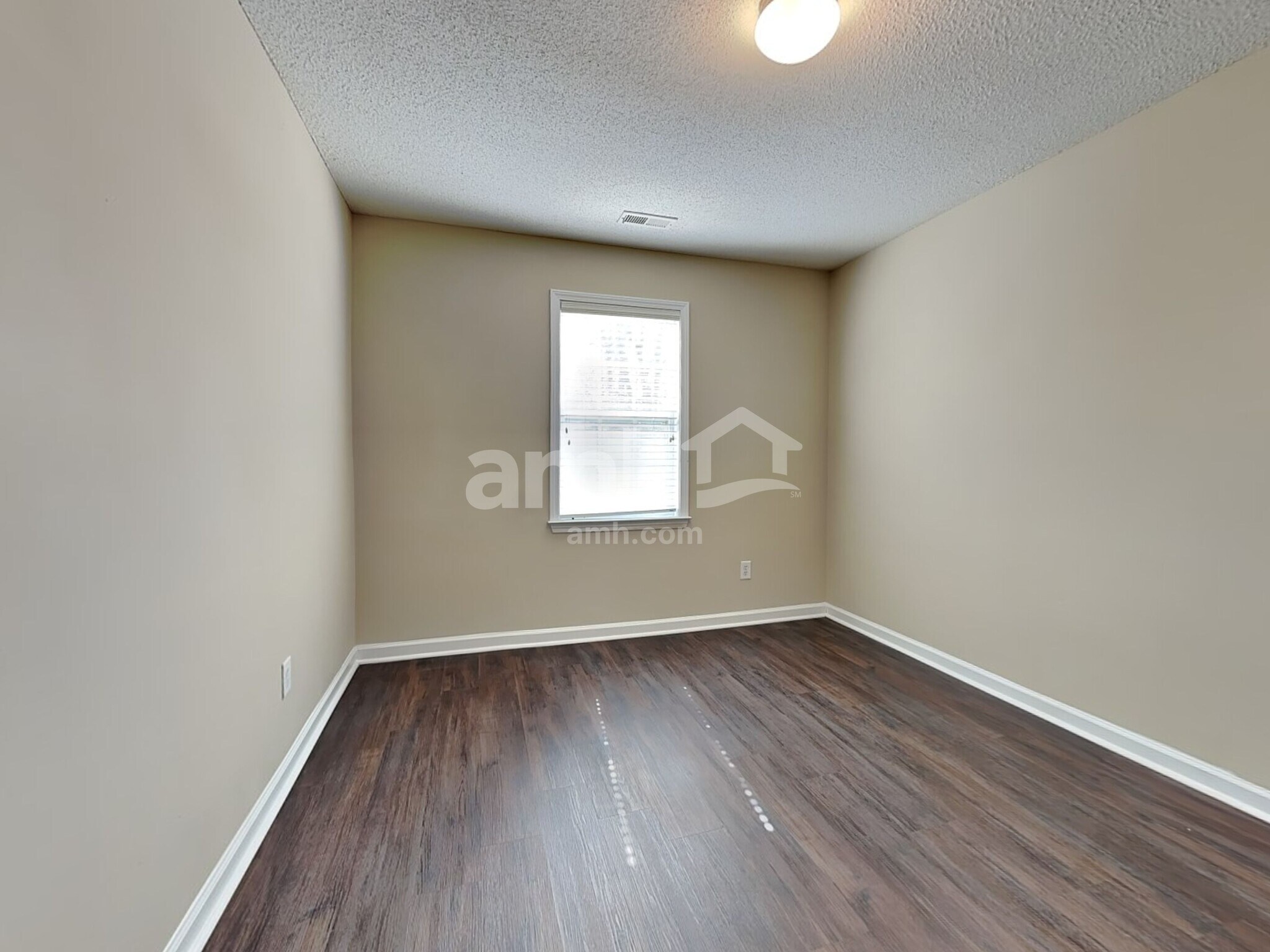 Building Photo - 85 Dove Pointe Ln