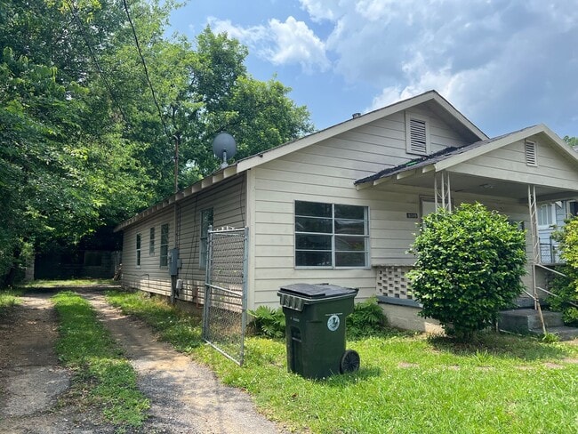 Building Photo - 3 bedroom 1 bathroom home in West Tuscaloosa