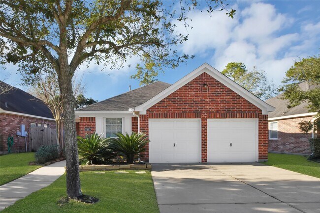Primary Photo - 2411 Colonial Springs Ln