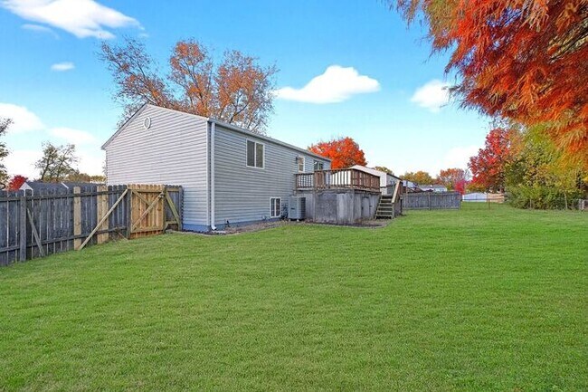 Building Photo - Nicely Updated Home