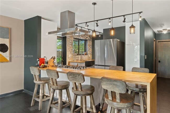 Building Photo - 4315 SW 97th Ct