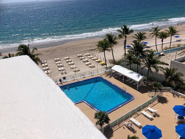 Building Photo - 4010 Galt Ocean Dr