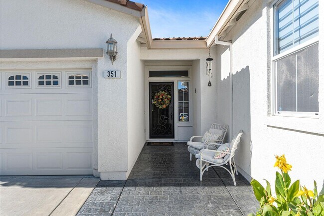 Building Photo - 351 Spyglass Dr