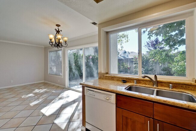 Building Photo - Great Home & Location in San Jose, CA