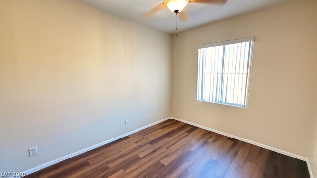 Building Photo - 1525 Spiced Wine Ave