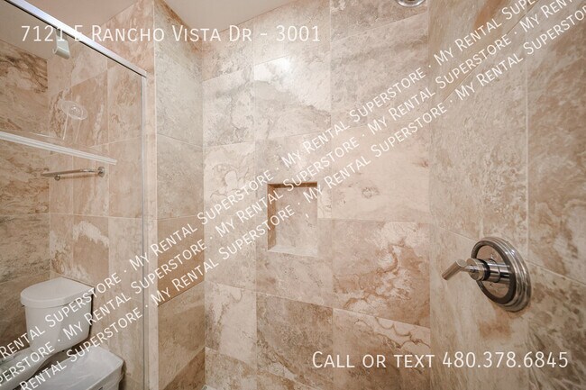 Building Photo - 7121 E Rancho Vista Dr