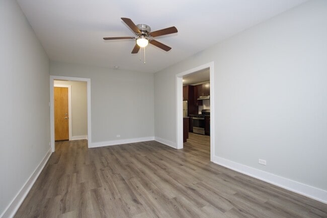 Building Photo - 725 St Johns Ave