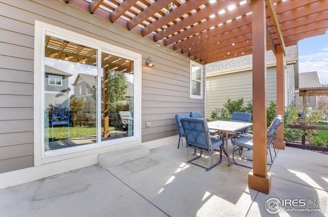 Building Photo - 347 Toronto St