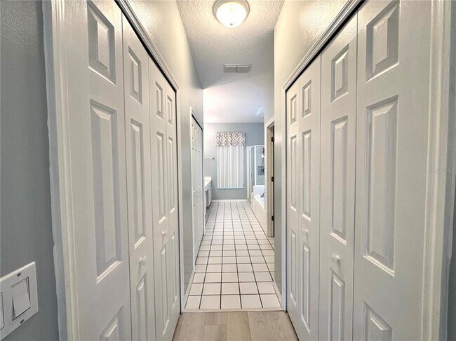 Building Photo - 107 Nandina Terrace