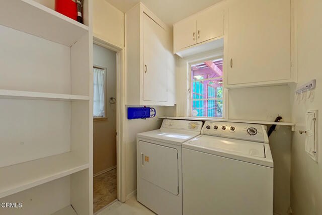 Building Photo - 1462 Glengarry Rd