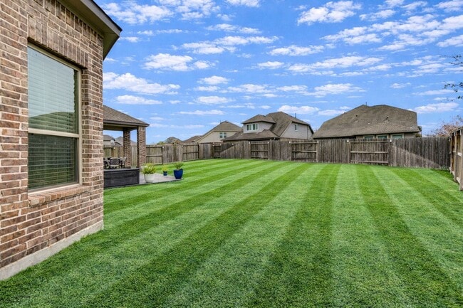 Building Photo - 2727 Camellia Ave