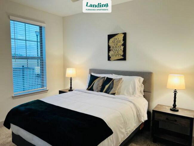 Building Photo - 698 Basilica Bay Dr