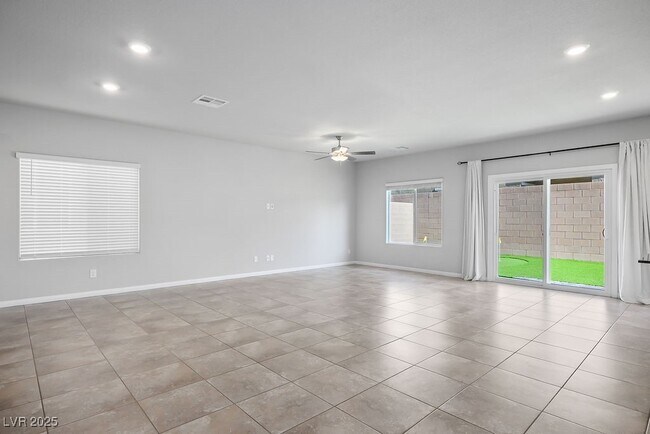 Building Photo - 9648 Spyglass Run Ave