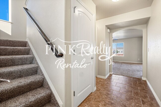 Building Photo - 10026 Intrepid Way